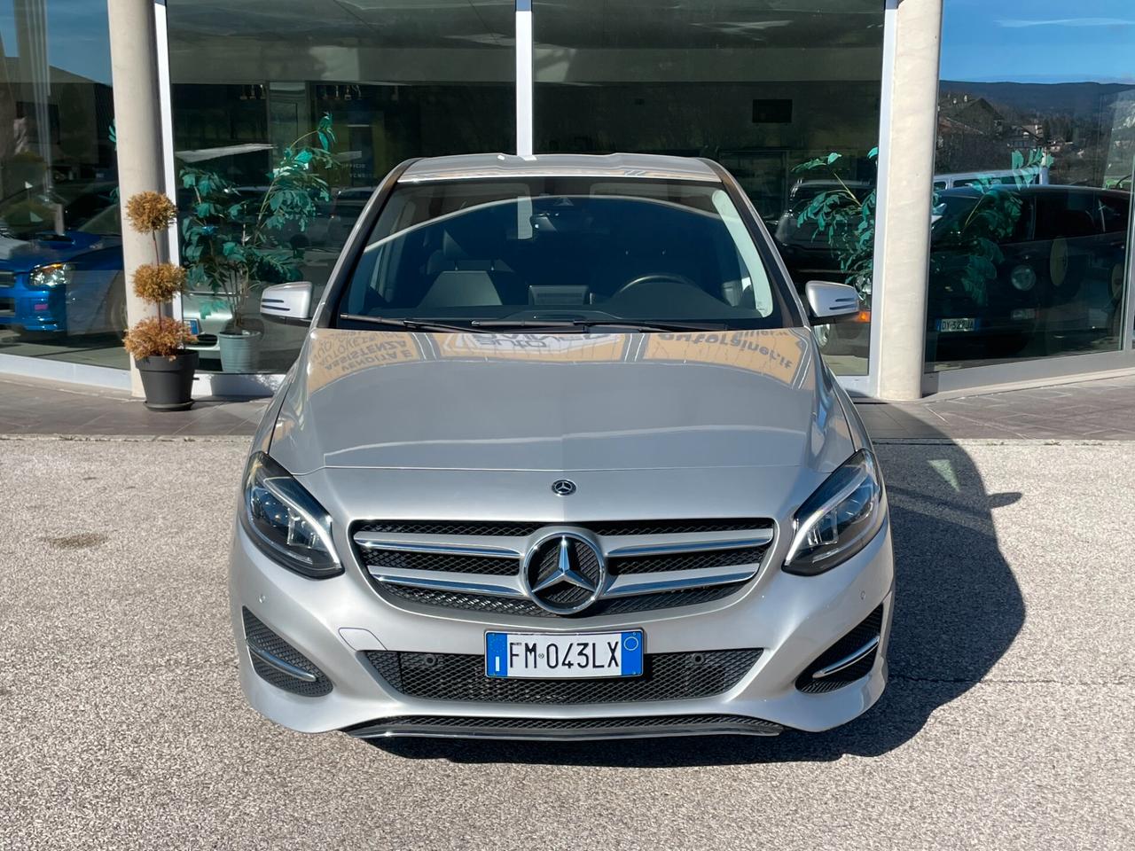 Mercedes-benz B 200 d Automatic 4Matic Sport "SOLI 77.000 KM"