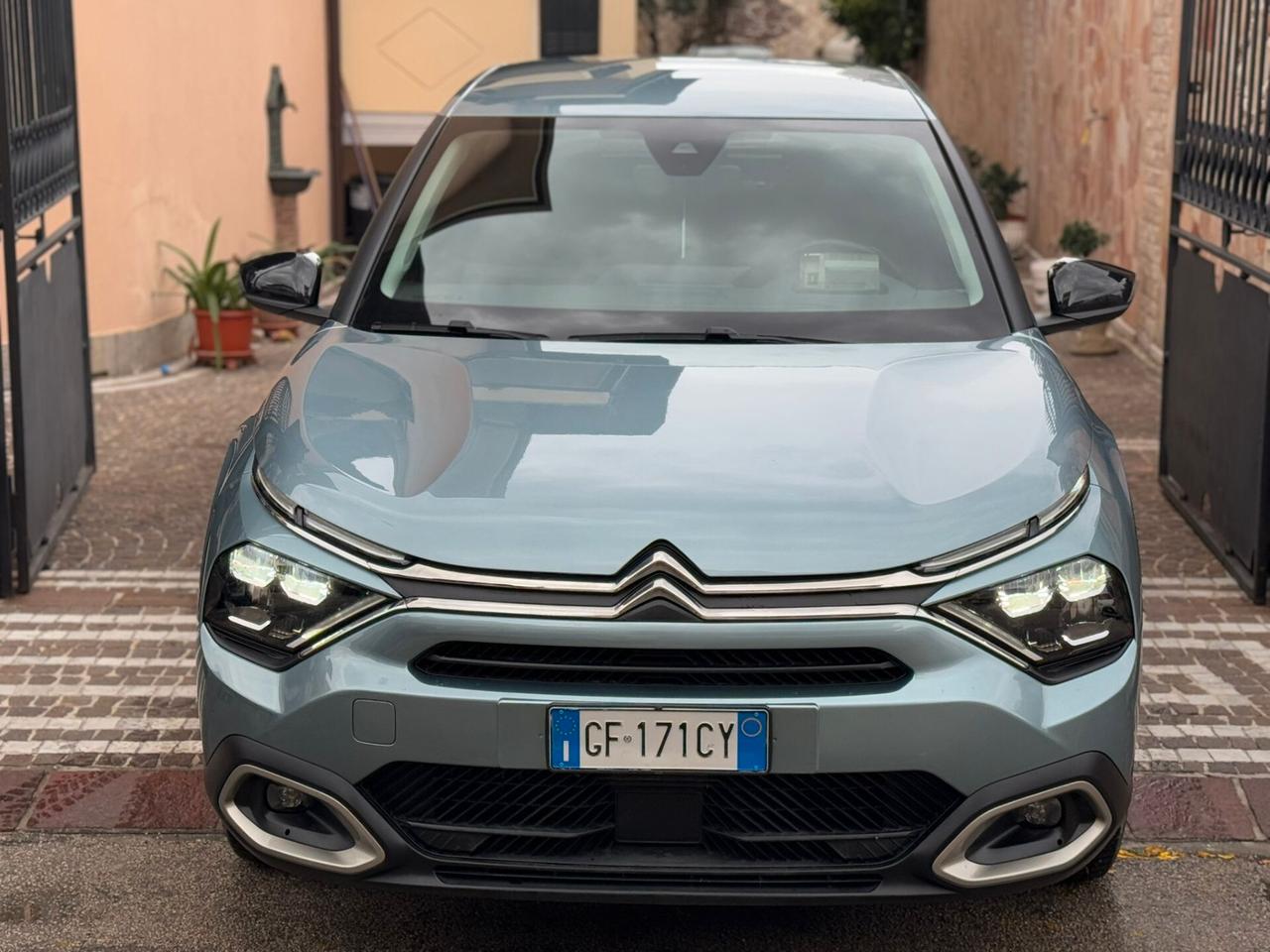 Citroen C4 BlueHDi 130 S&S EAT8 Shine