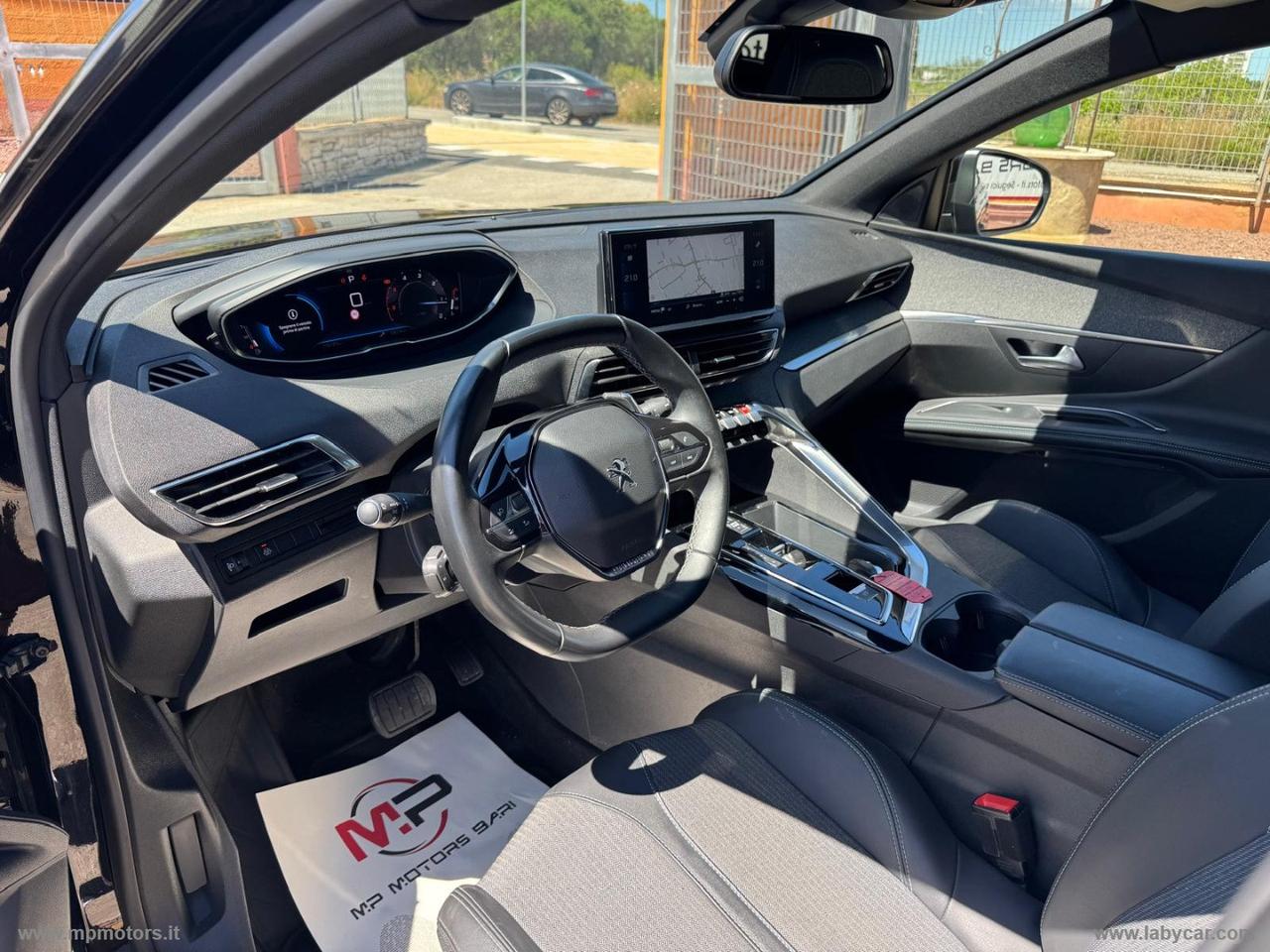 PEUGEOT 3008 ALLURE EAT8 1.5 HDi 130CV AUTOMATICA