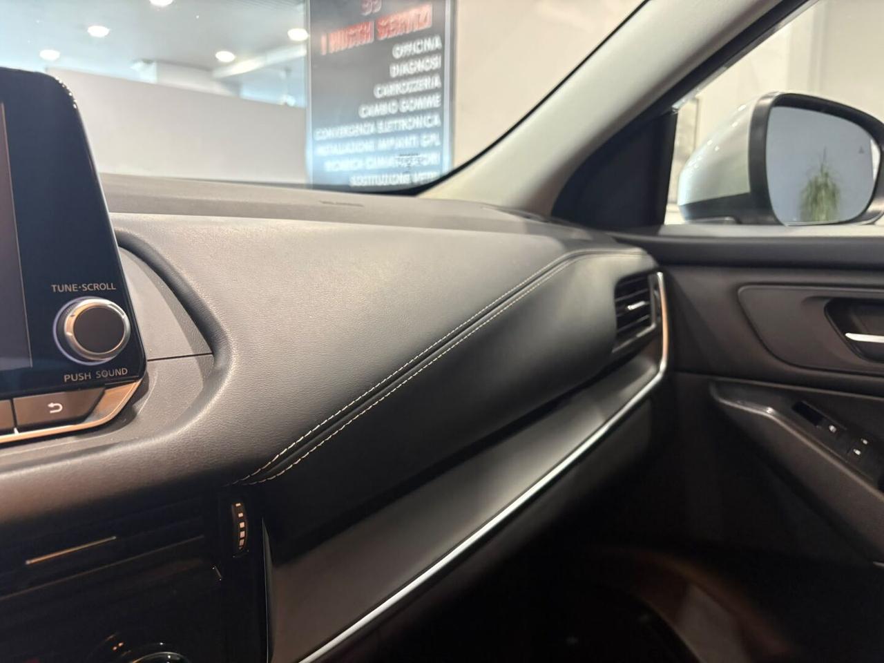 Nissan Qashqai 1.3 mhev Acenta 2wd 158cv xtronic