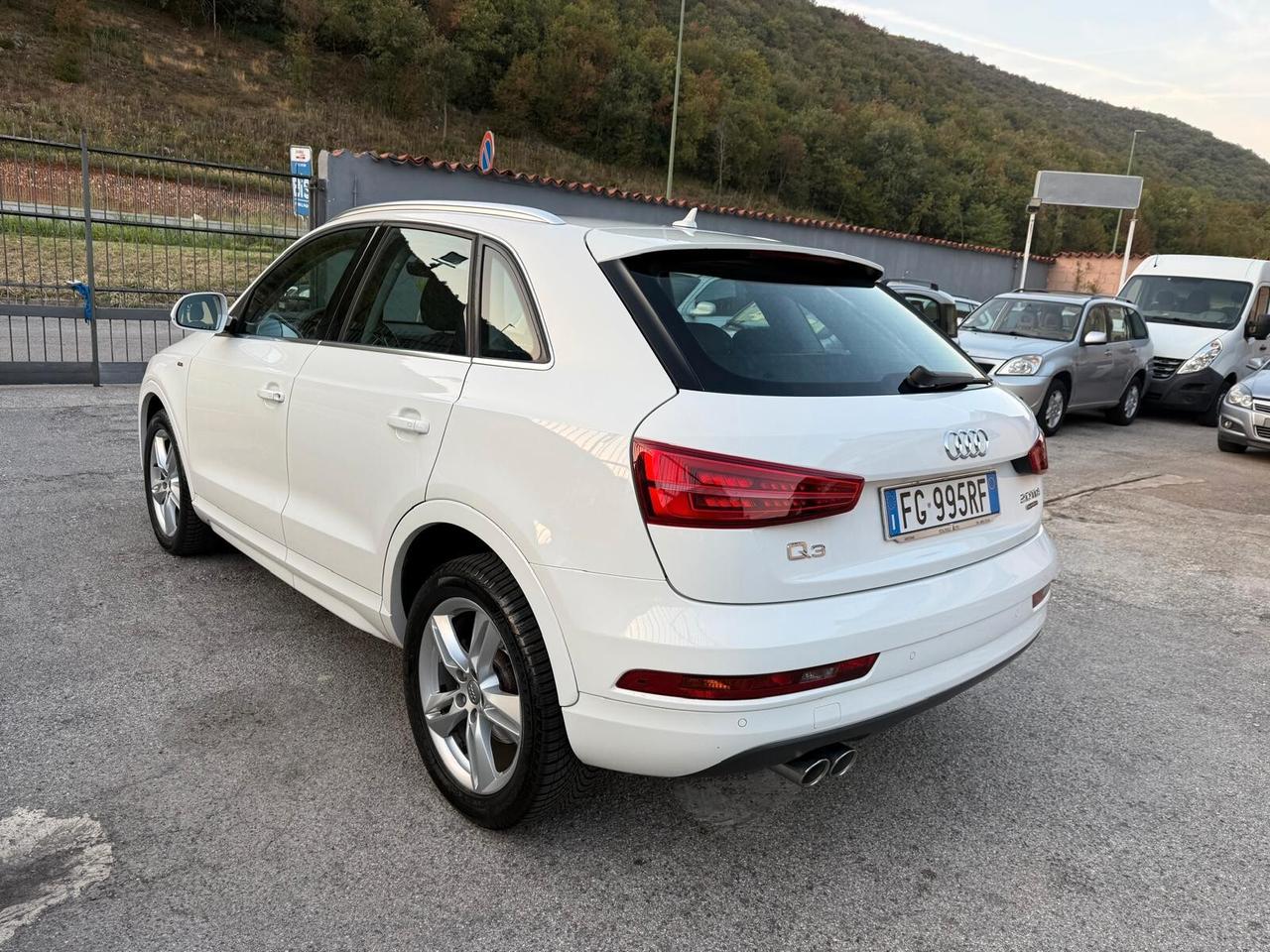 AUDI Q3 2.0 TDI 184 CV S tronic quattro edition Sport