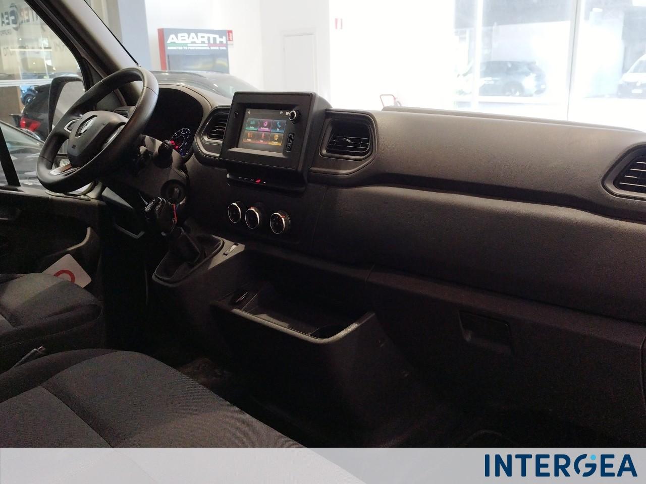 RENAULT Master T35 2.3 energy dci 150cv L2H2 Ice