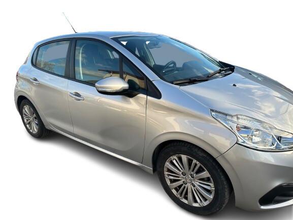 Peugeot 208 PureTech 82 GPL Ber 5P 1199cc Benzina GPL GRIGIO Km 93000 2017