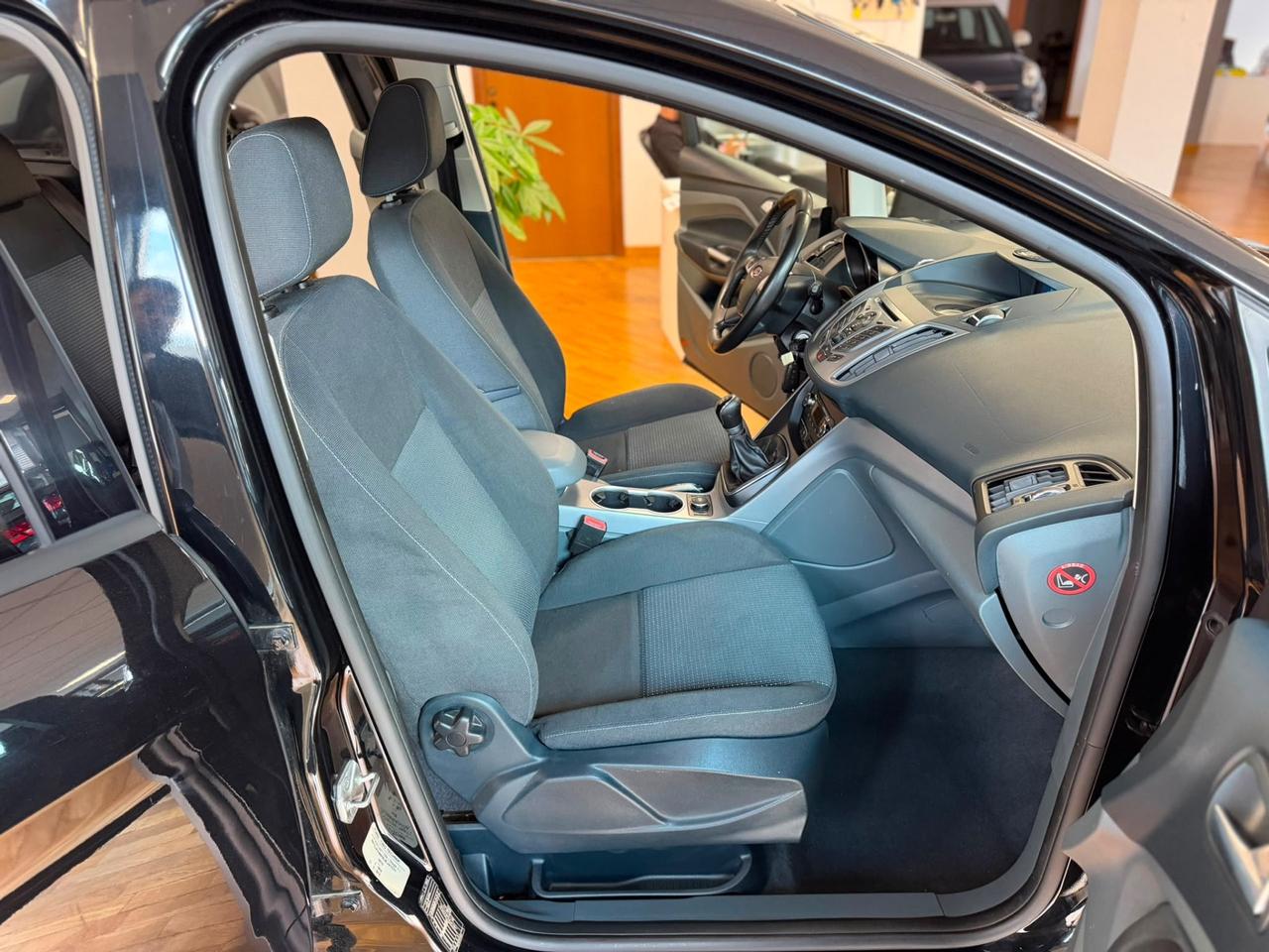 Ford C-Max 1.6 120CV GPL Titanium
