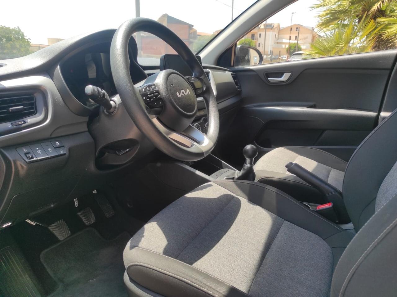Kia Stonic 1.2 DPI Urban
