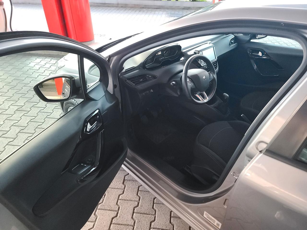 Peugeot 208 1.2 GPL ANNO 2019 MANUTENZIONE COMPLETA