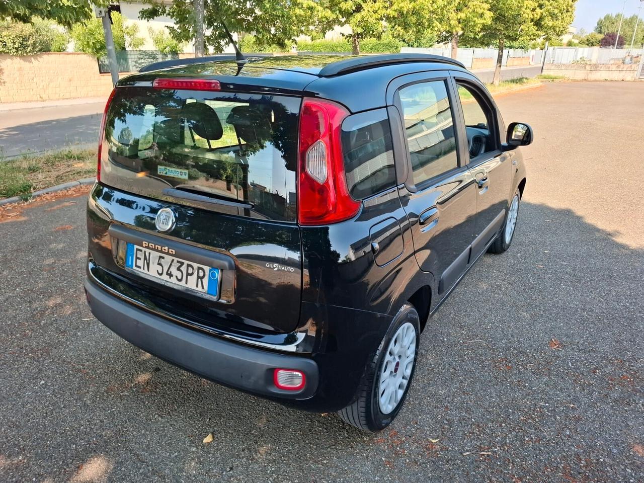 Fiat Panda 1.2 Dynamic SOLAMENTE 127.000 KM