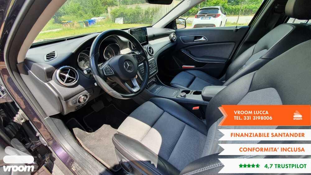 MERCEDES GLA (X156) GLA 180 d Automati...