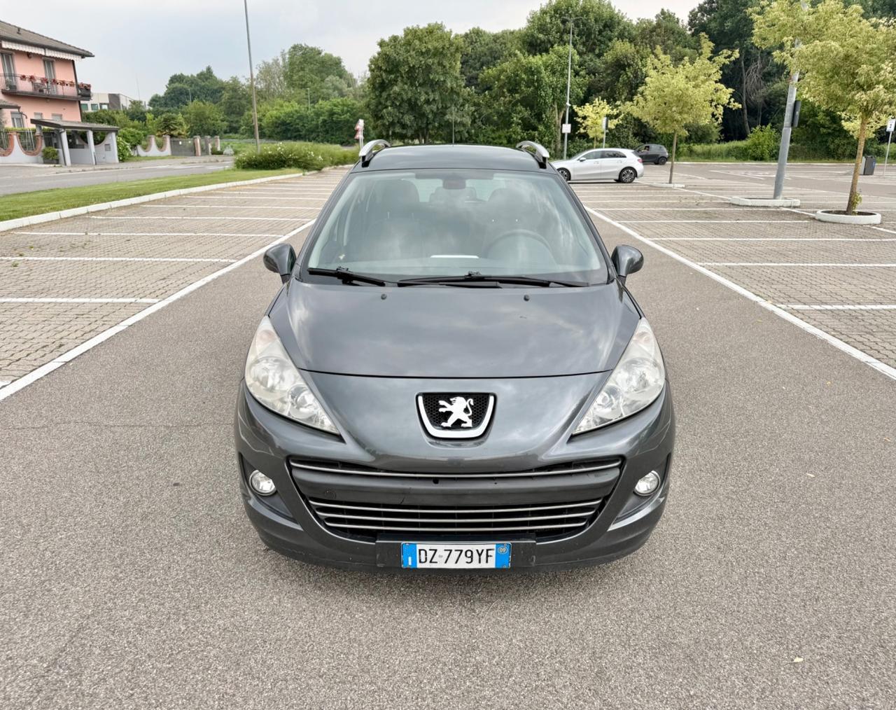 Peugeot 207 1.4 VTi 95CV SW Panorama*Clima*Aux*Usb*Euro 5