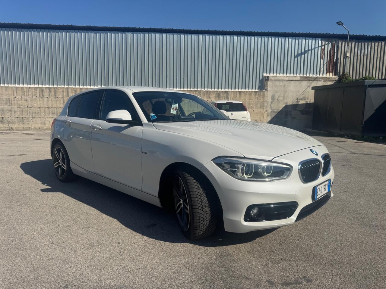 Bmw 118d 5p. Sport Automatico