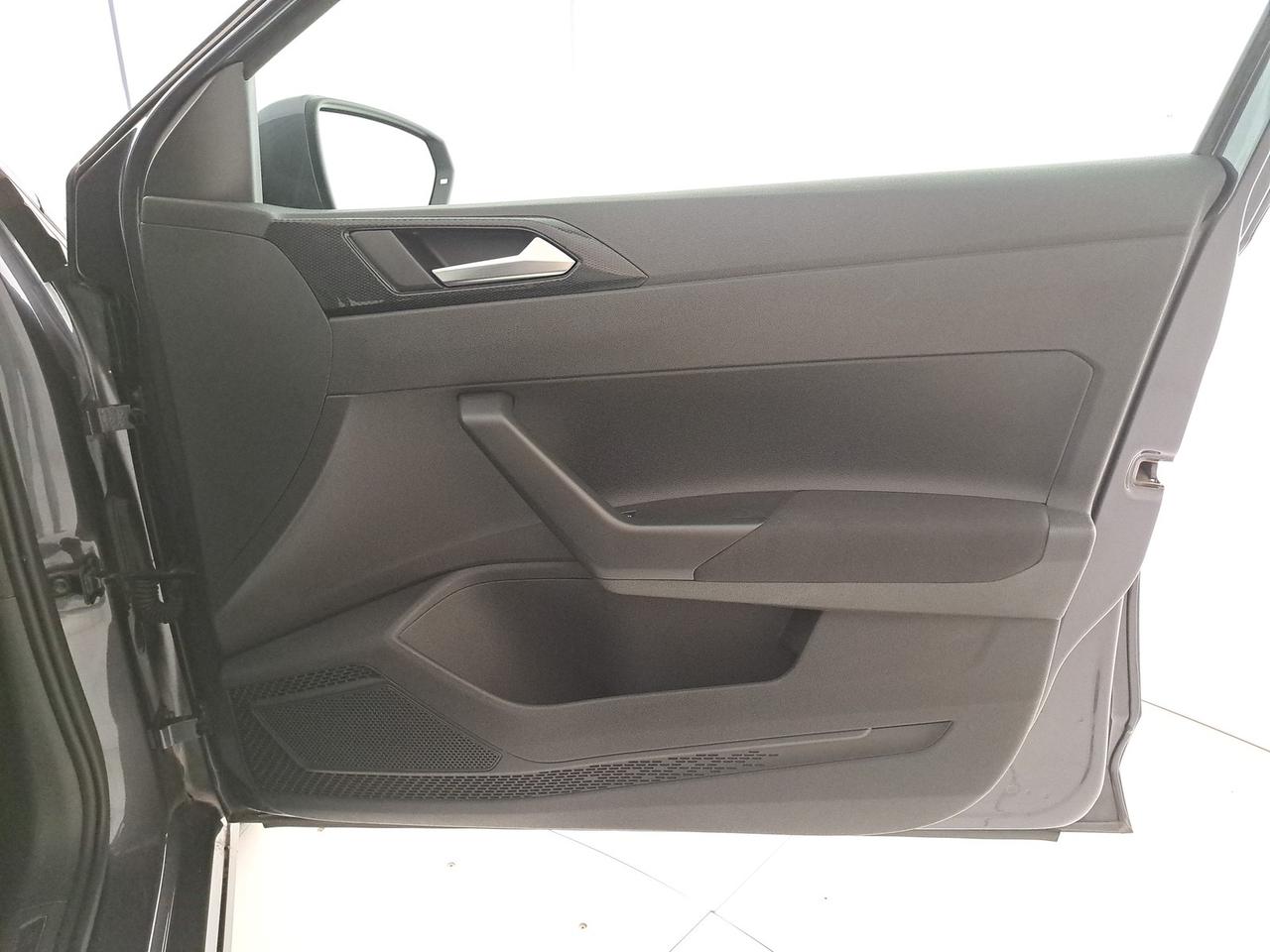 Volkswagen Polo 1.0 tsi life 95cv dsg