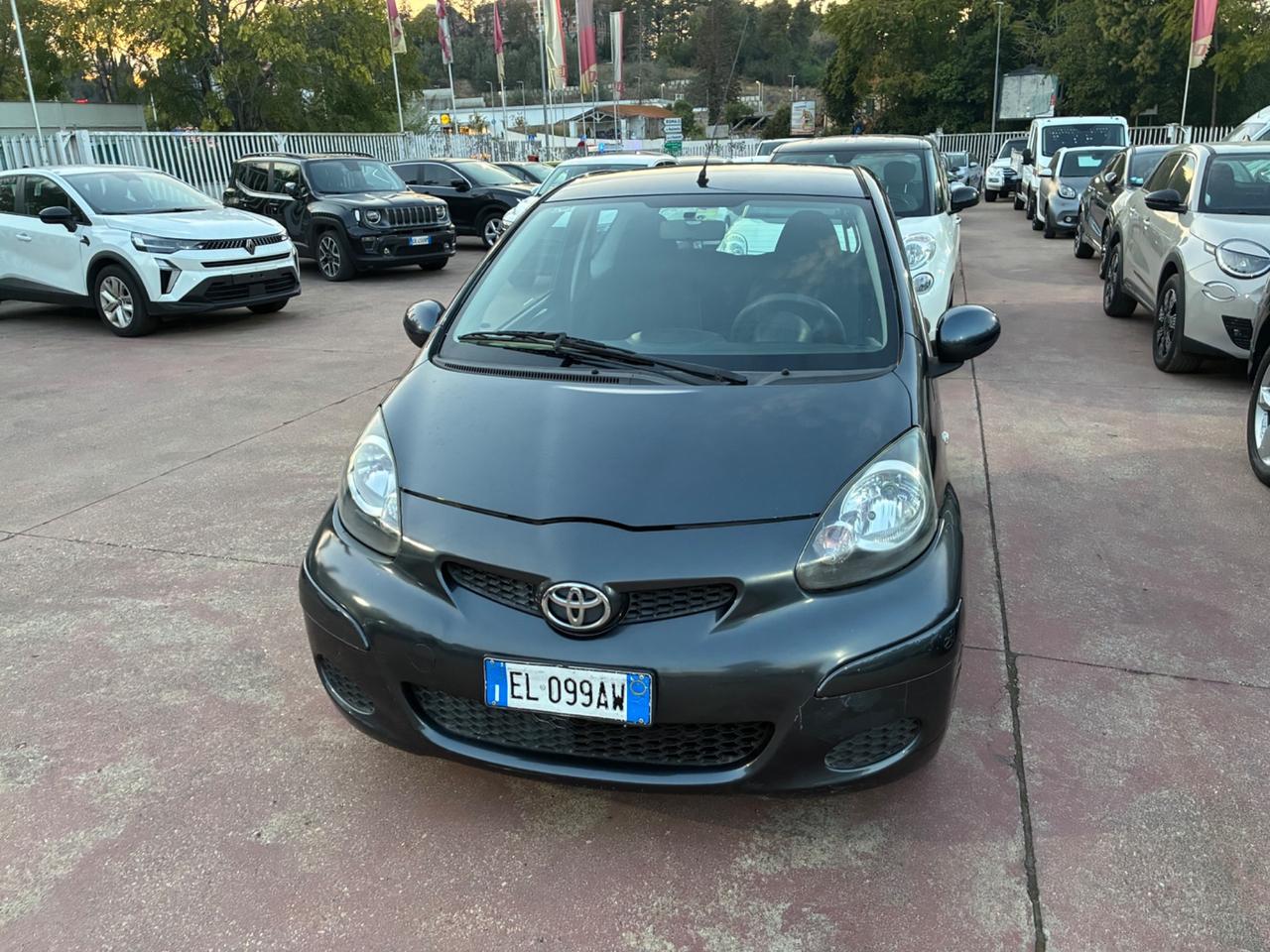 Toyota Aygo 1.0 12V VVT-i 3 porte Active Connect