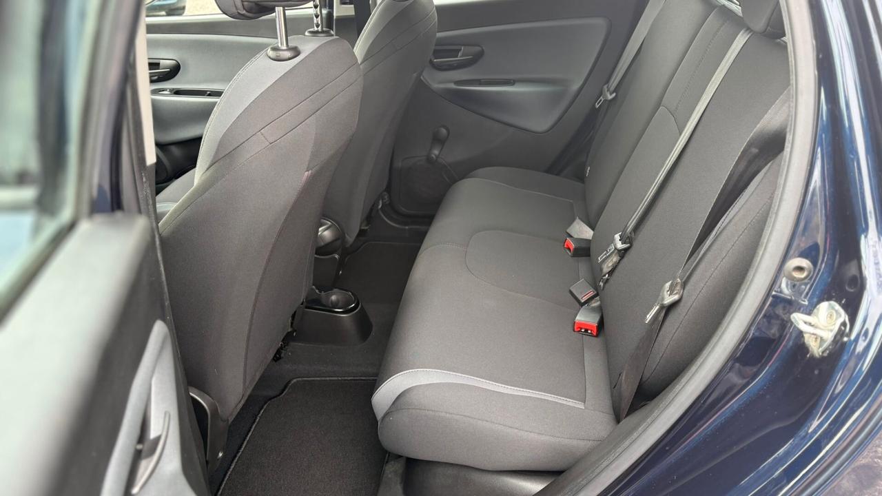 Lancia Ypsilon 1.2 69 CV 5 porte Silver