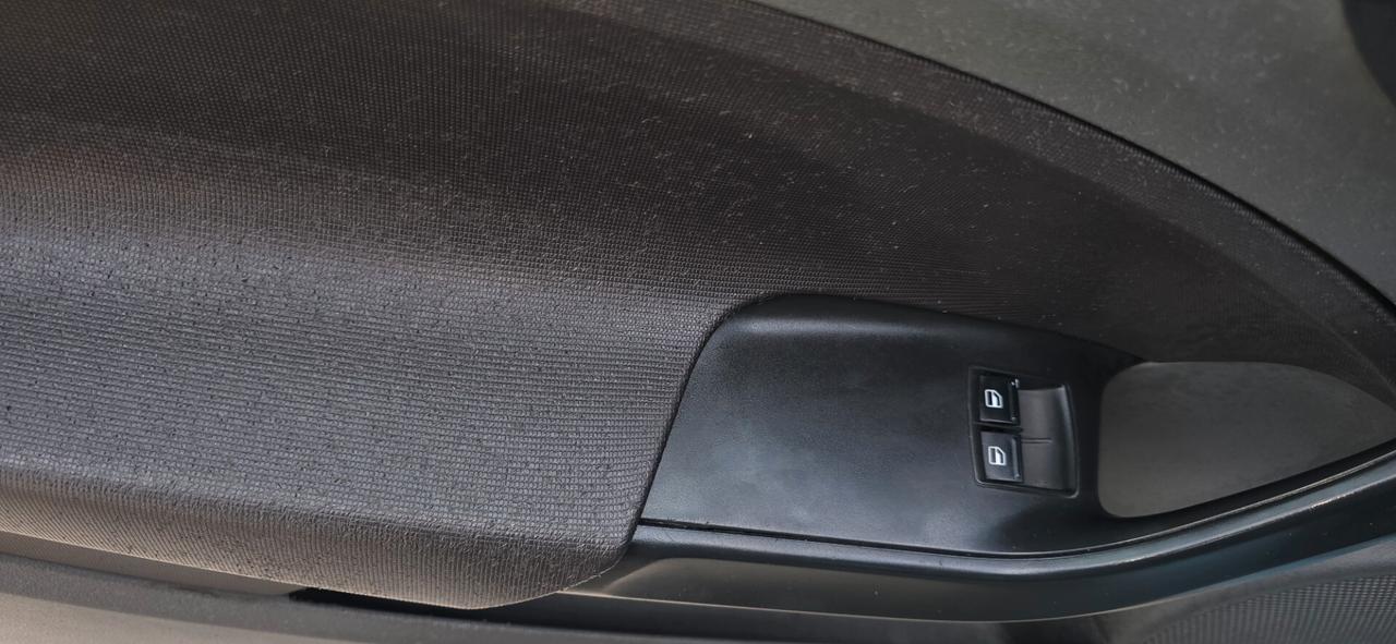 Seat Ibiza 1.2 70 CV 3 porte Reference