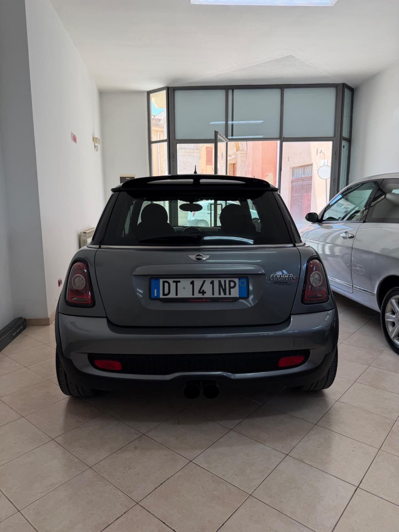 Mini 1.6 16V Cooper S Pepper