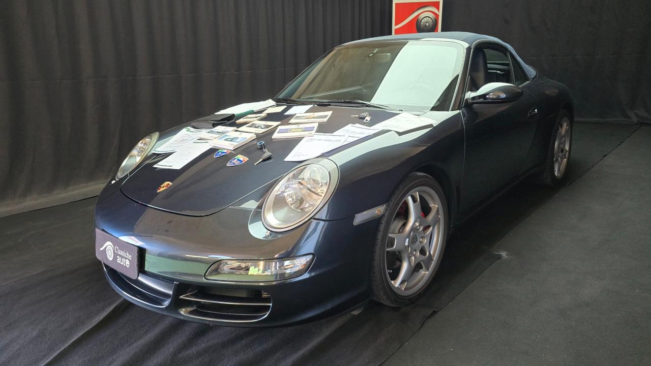 Porsche 911 Carrera Cabriolet