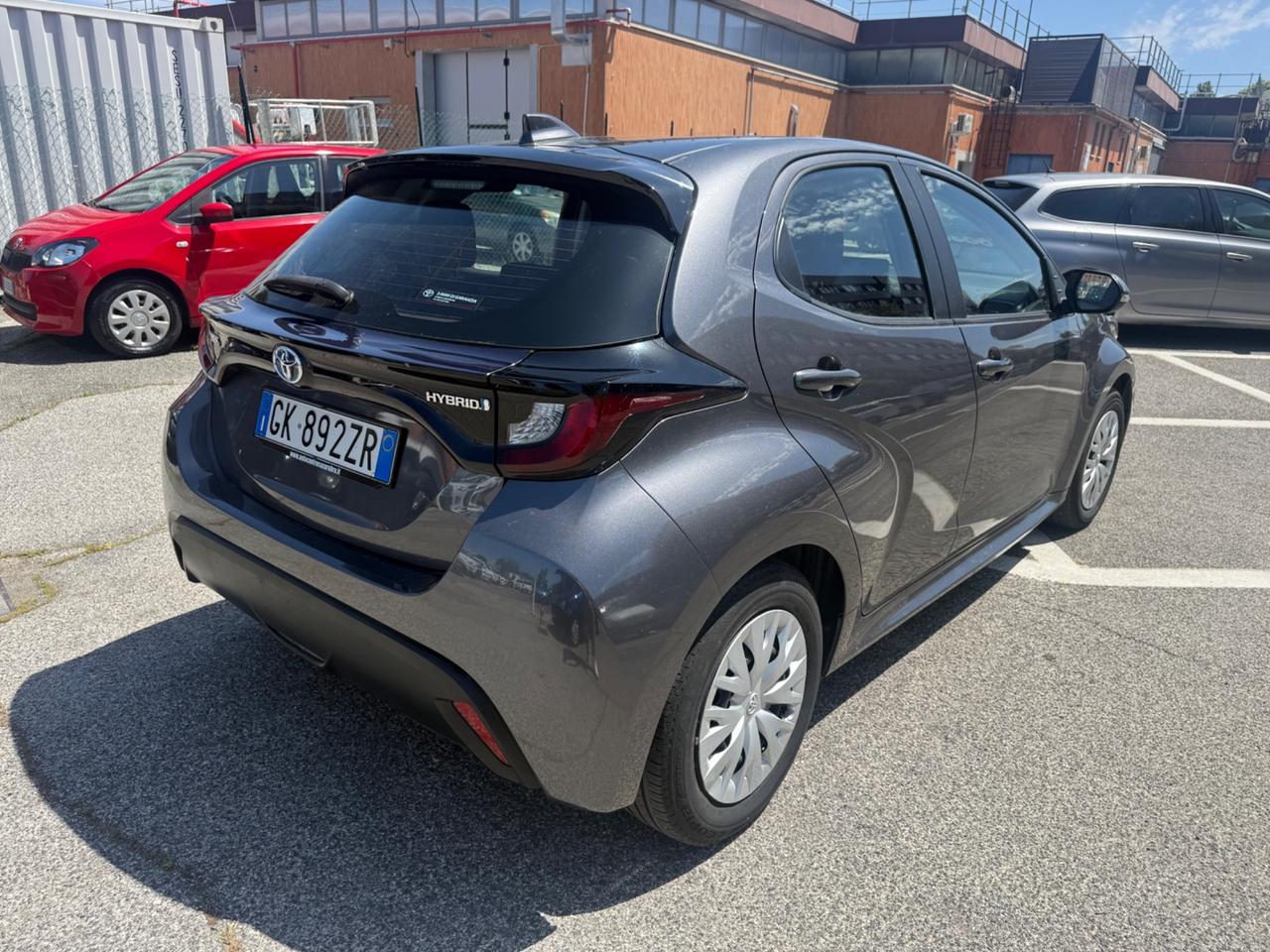 Toyota Yaris 1.5 Hybrid 5 porte Business