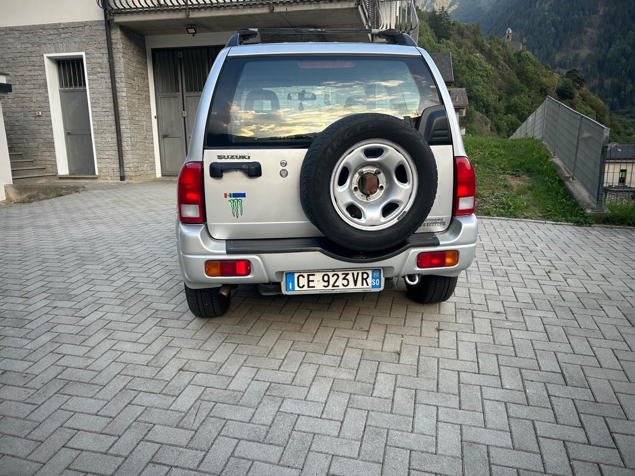 Suzuki Grand Vitara 1.6i 16V cat 3 porte
