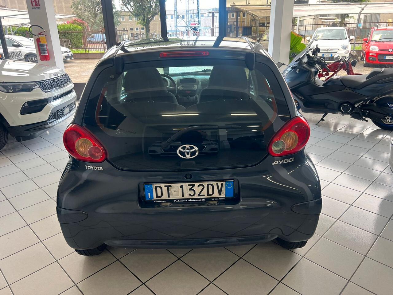 Toyota Aygo 1.0 12V VVT-i 5 porte Now