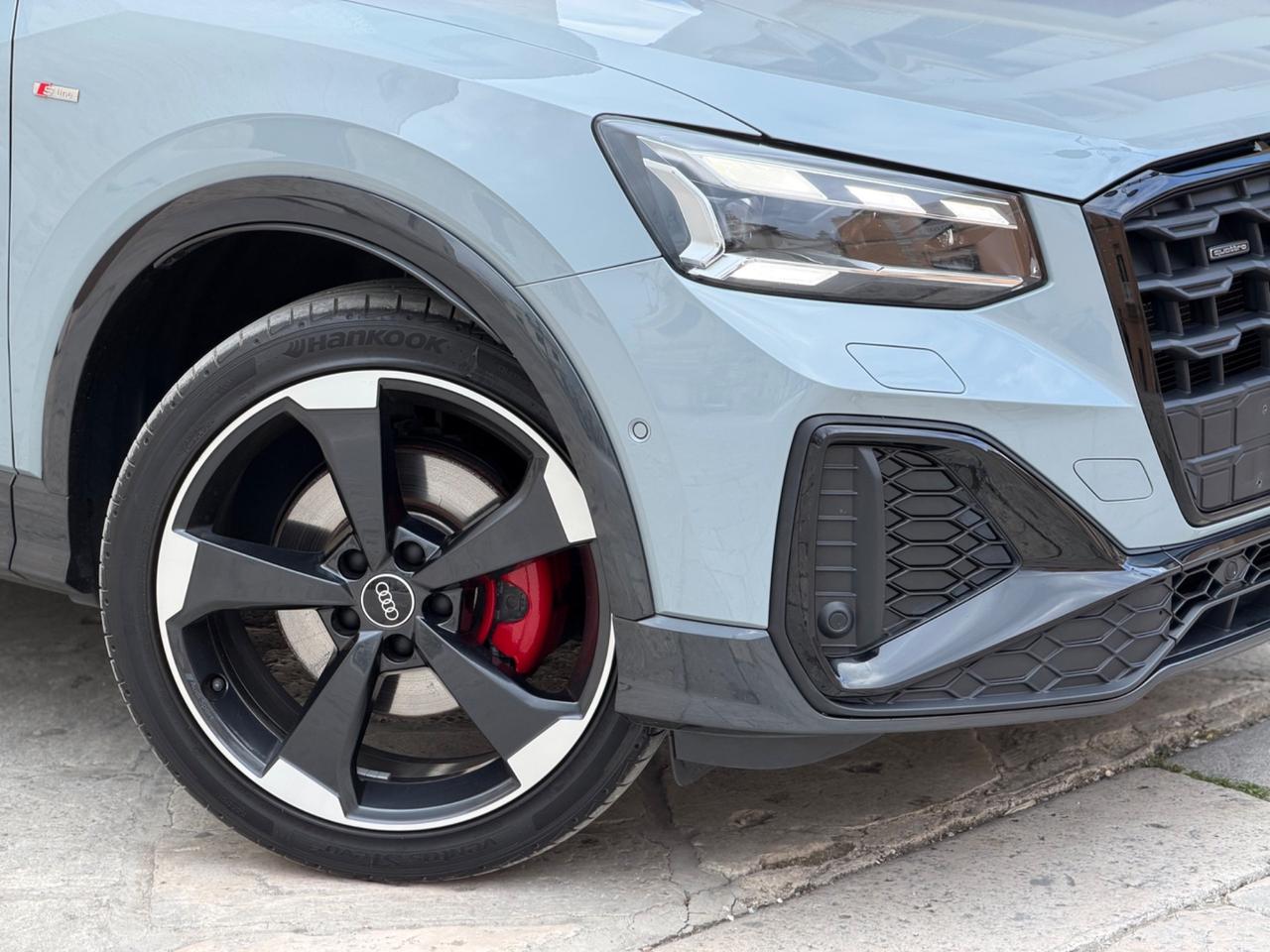 Audi Q2 35 TDI QUATTRO S-TRONIC S-LINE IDENTITY BLACK