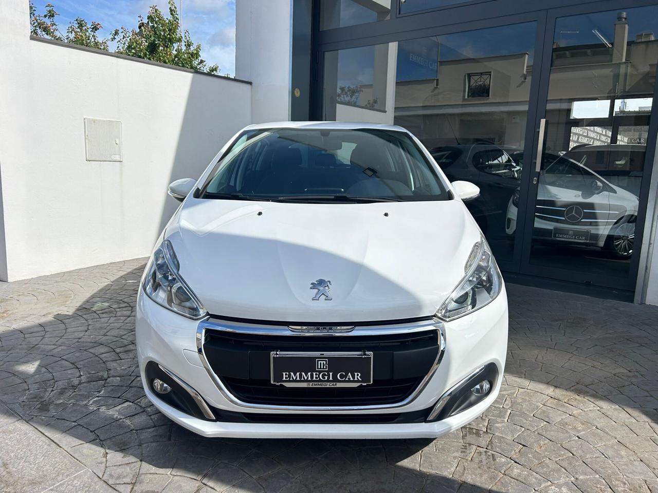 Peugeot 208 1.6 HDI 75Cv 5P ALLURE-2016