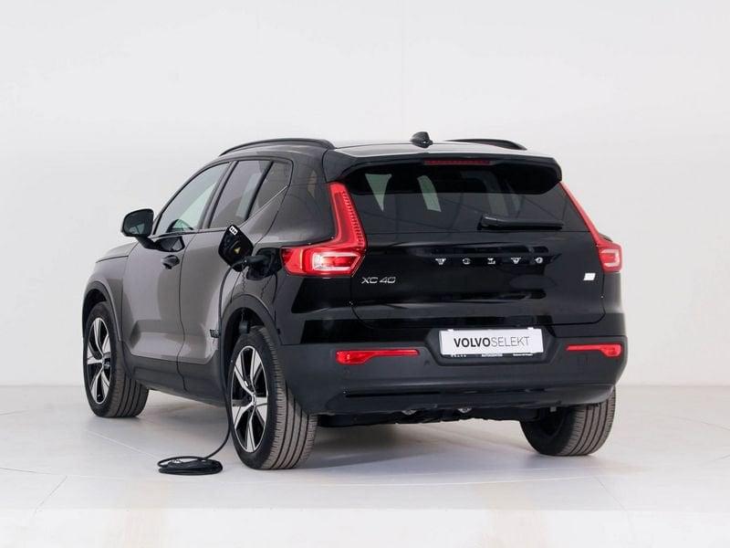 Volvo XC40 Recharge Twin AWD Plus