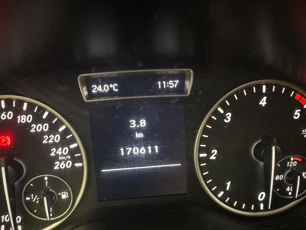 Mercedes-benz A 180 CDI BlueEFFICIENCY Sport