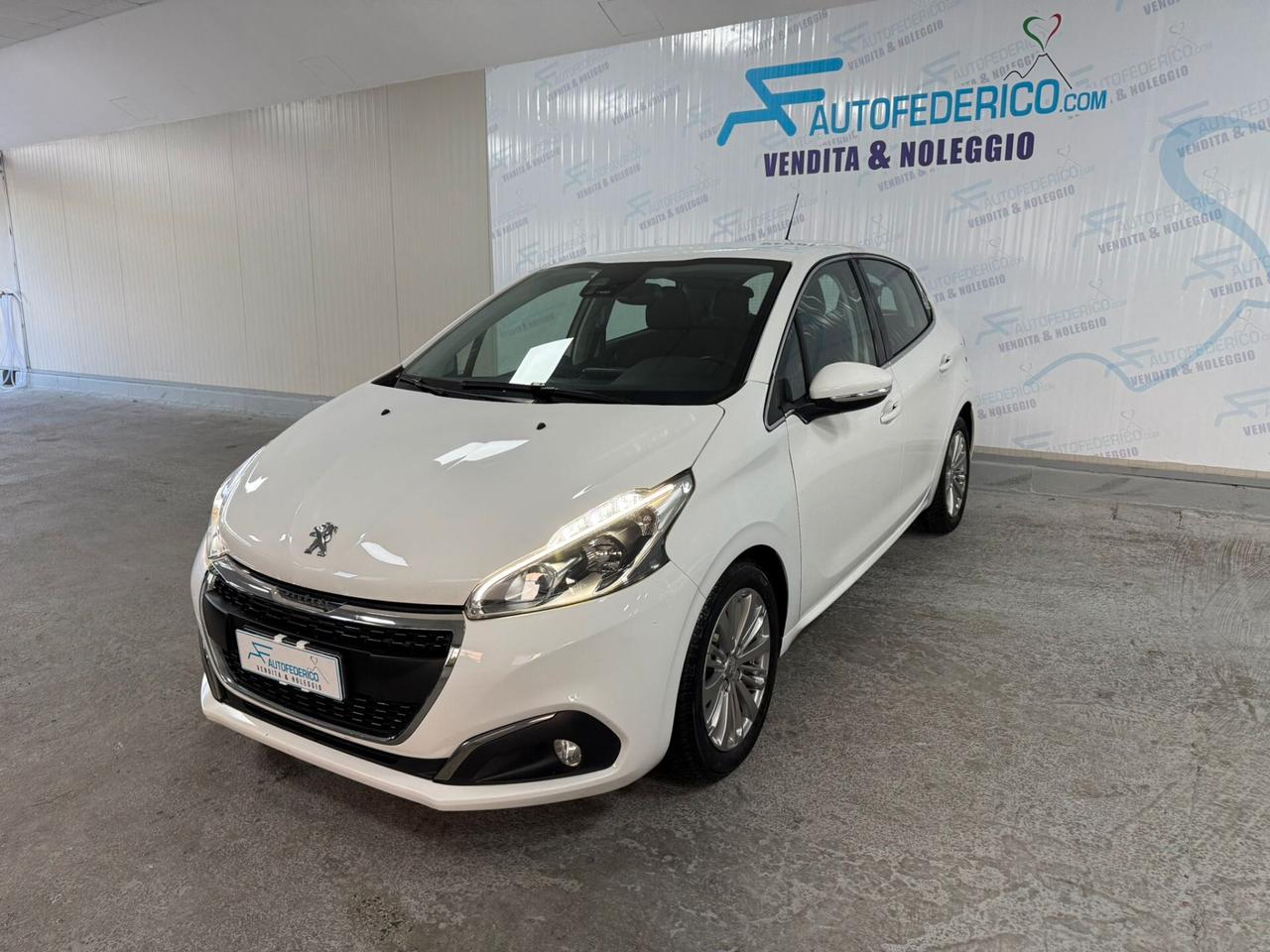 Peugeot 208 1.5 BlueHDi 100cv 5P Allure