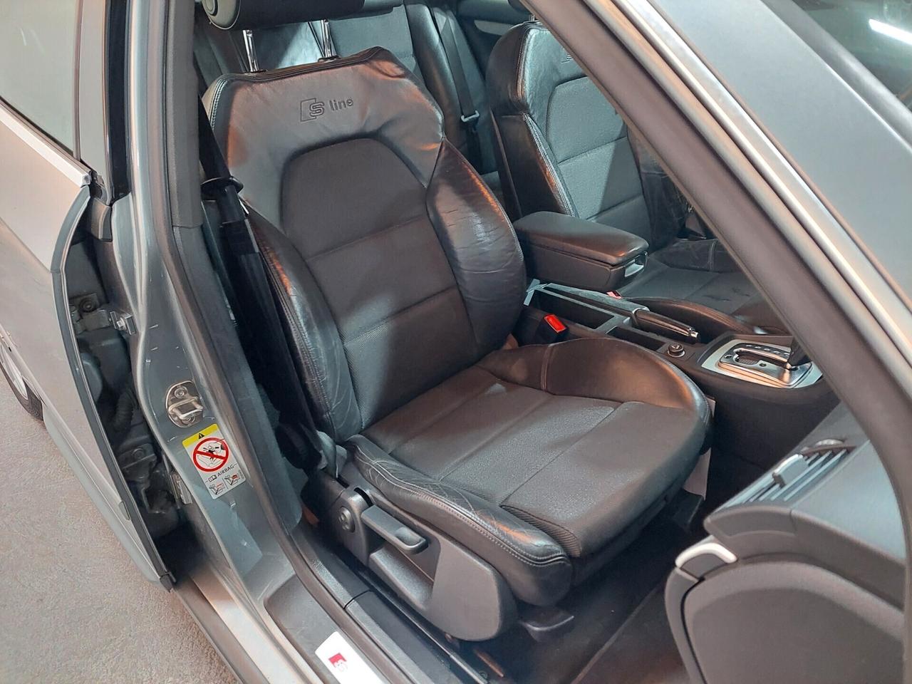 Audi A4 3.0/233CV TDI S line interno e esterno