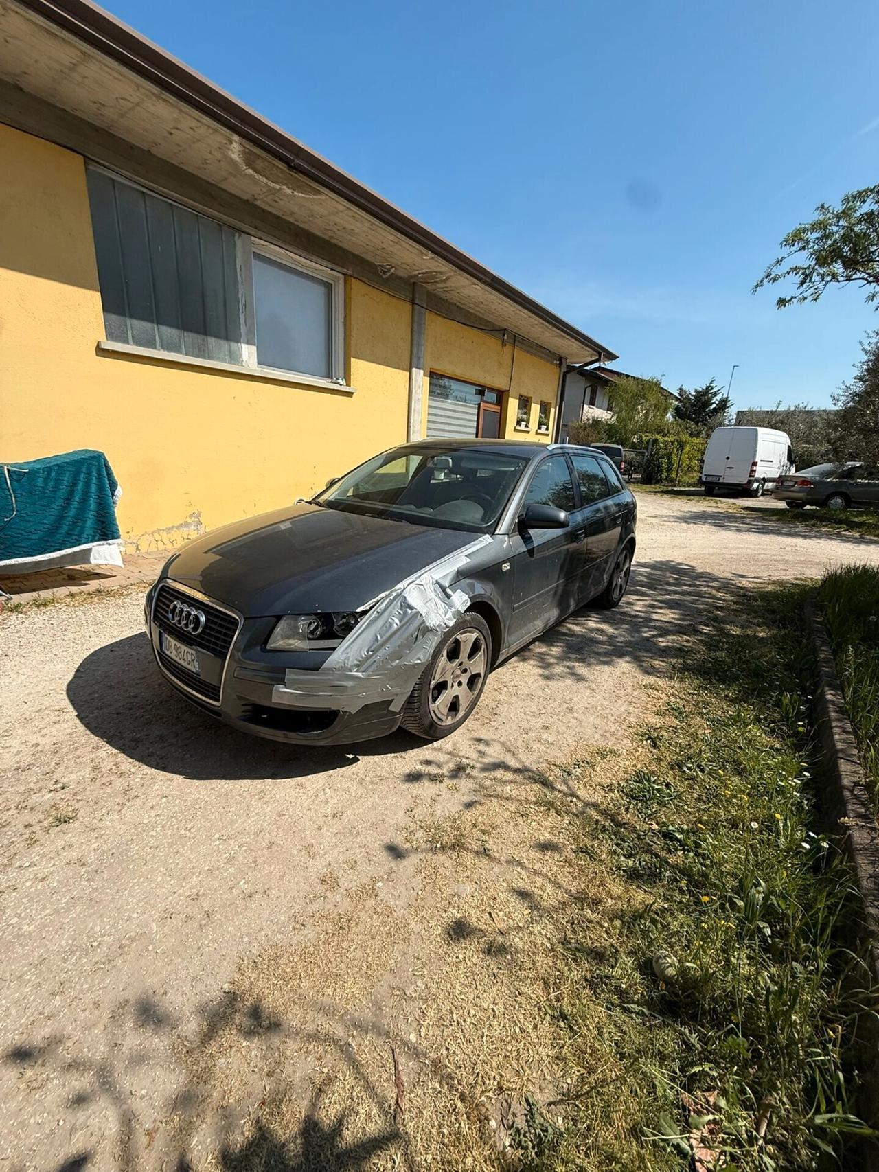 Audi A3 2.0 TDI 140cv marcia bene