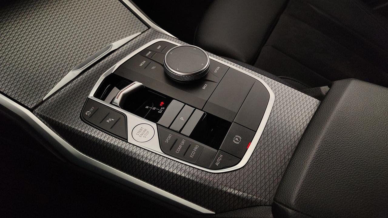 BMW Serie 3 G21 2022 Touring - 320d Touring mhev 48V xdrive MSport auto