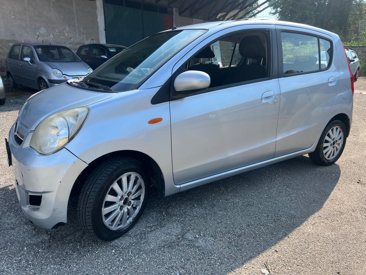 Daihatsu Cuore 1.0 12V 5 porte SX