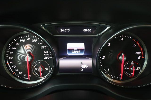MERCEDES-BENZ CLA sse GLA GLA 220 CDI/d Automatic Premium