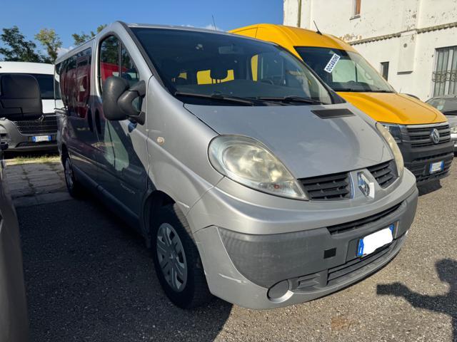 RENAULT Trafic 9 POSTI T27 2.0 dCi/115 PC-TN Passenger Comfort