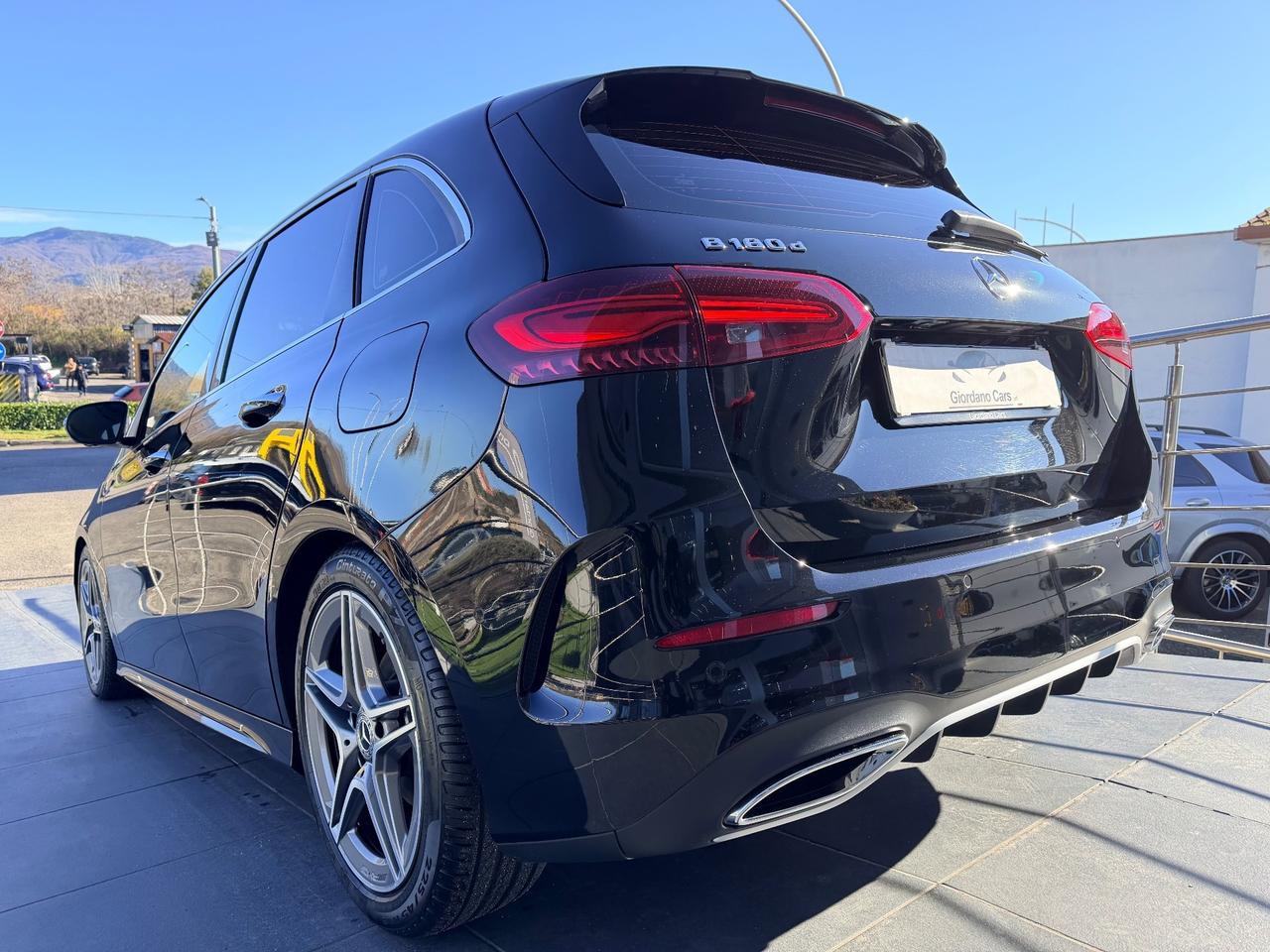 Mercedes-benz B 180 d Automatic AMG Line Premium Plus