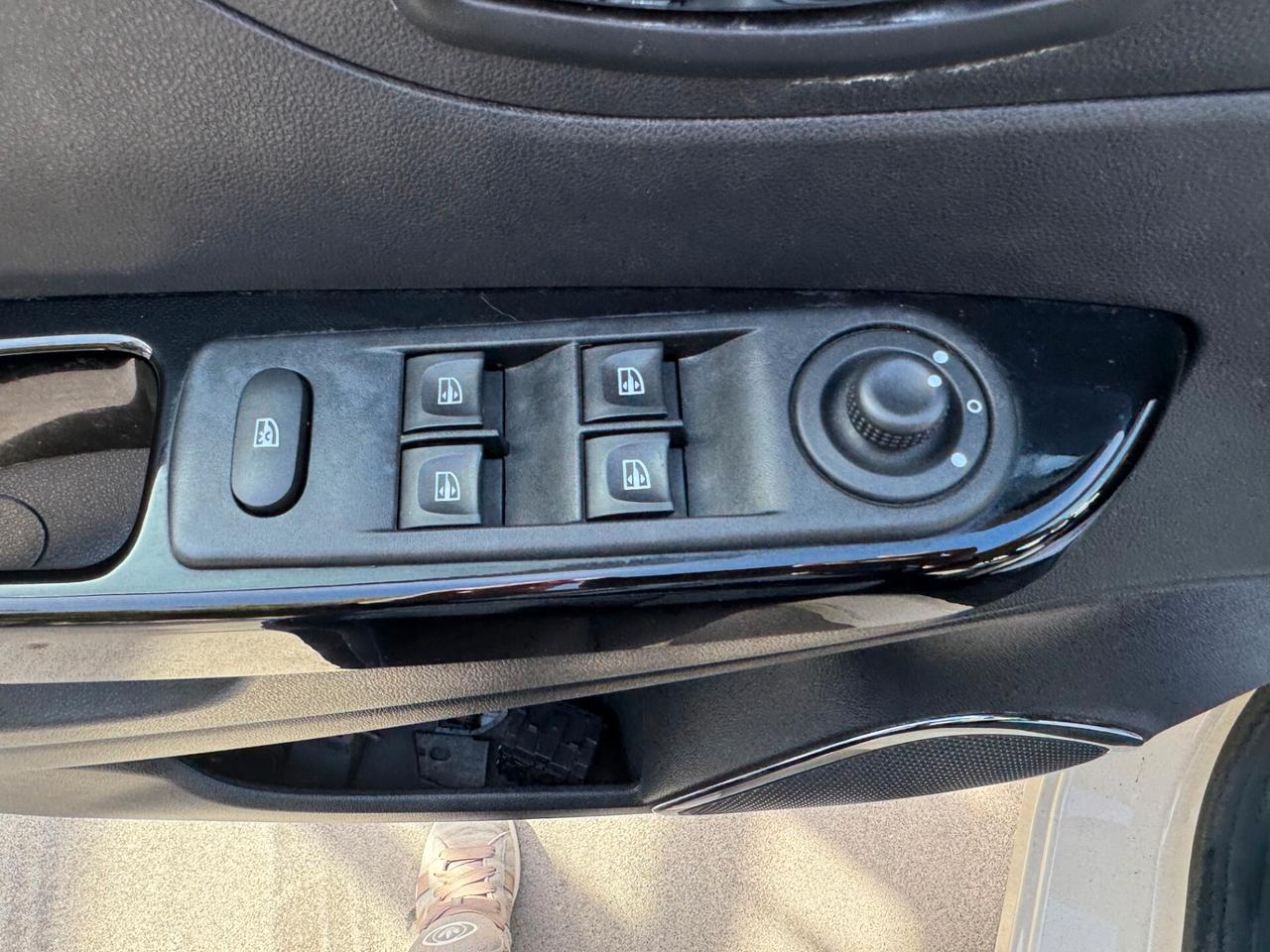 Renault Captur 1.5dCi 90 CV EDC Start&Stop Energy Intens