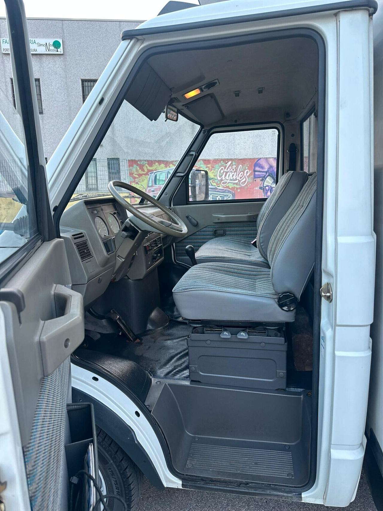 IVECO CON FRIGO PER TRASPORTO CARNE! SUPER PREZZO!