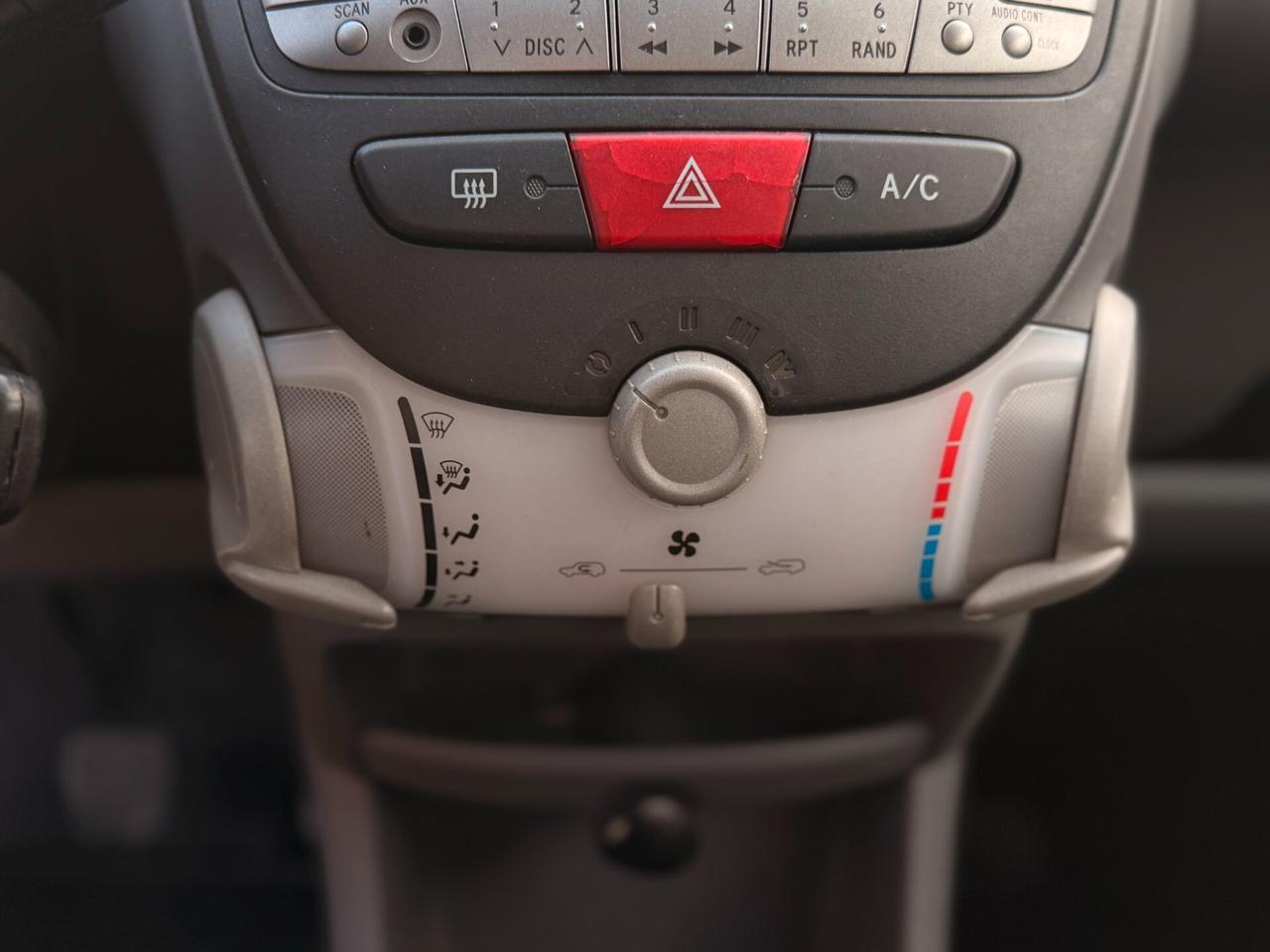 Toyota Aygo 1.0 12V VVT-i 5 porte