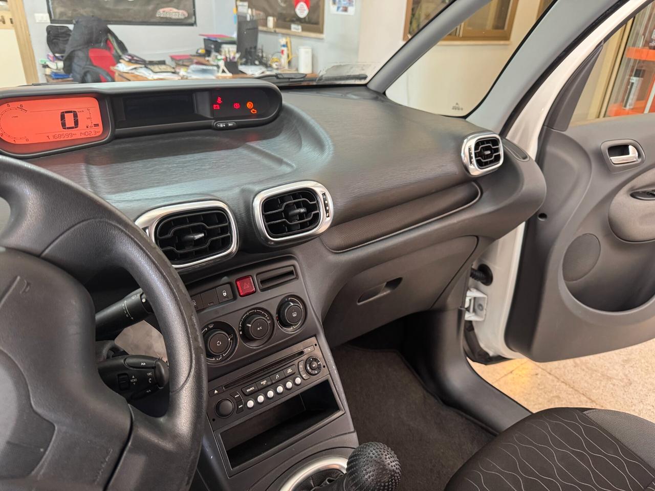 Citroen C3 Picasso 1.4 VTi 95 GPL airdream Seduction