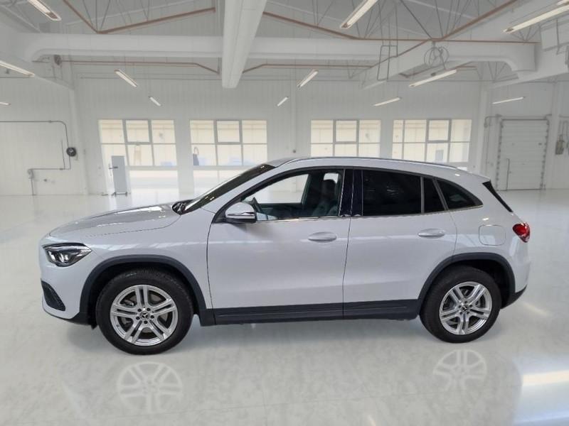 MERCEDES-BENZ GLA 250 E PLUG-IN HYBRID AUTO SPORT CROSSOVER