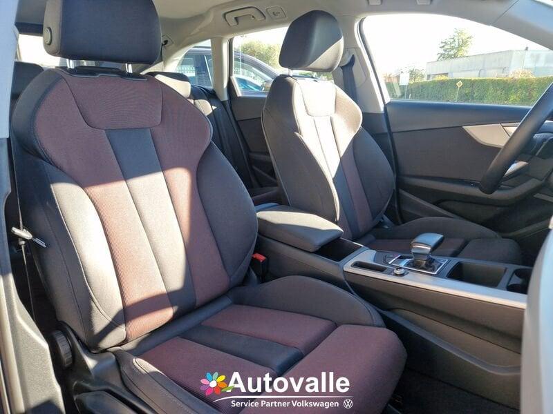 Audi A4 A4 Avant 30 TDI/136 CV S tronic S line edition