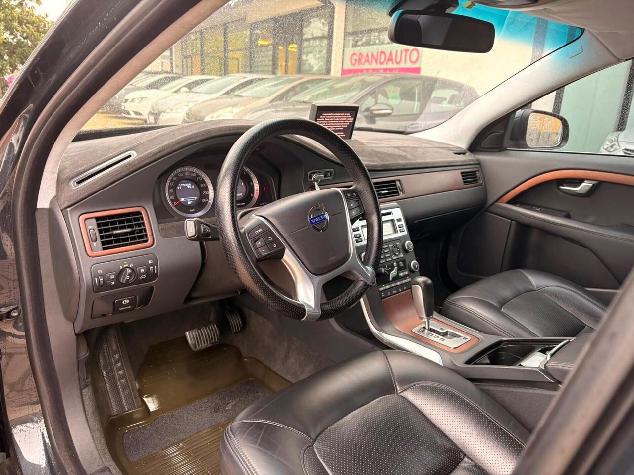Volvo S80 2.4 D5 205 CV Geartronic Momentum