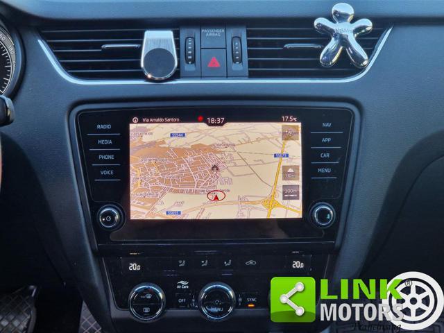 SKODA Octavia 1.5 DSG Wagon Style G-Tec UNICO PROP.