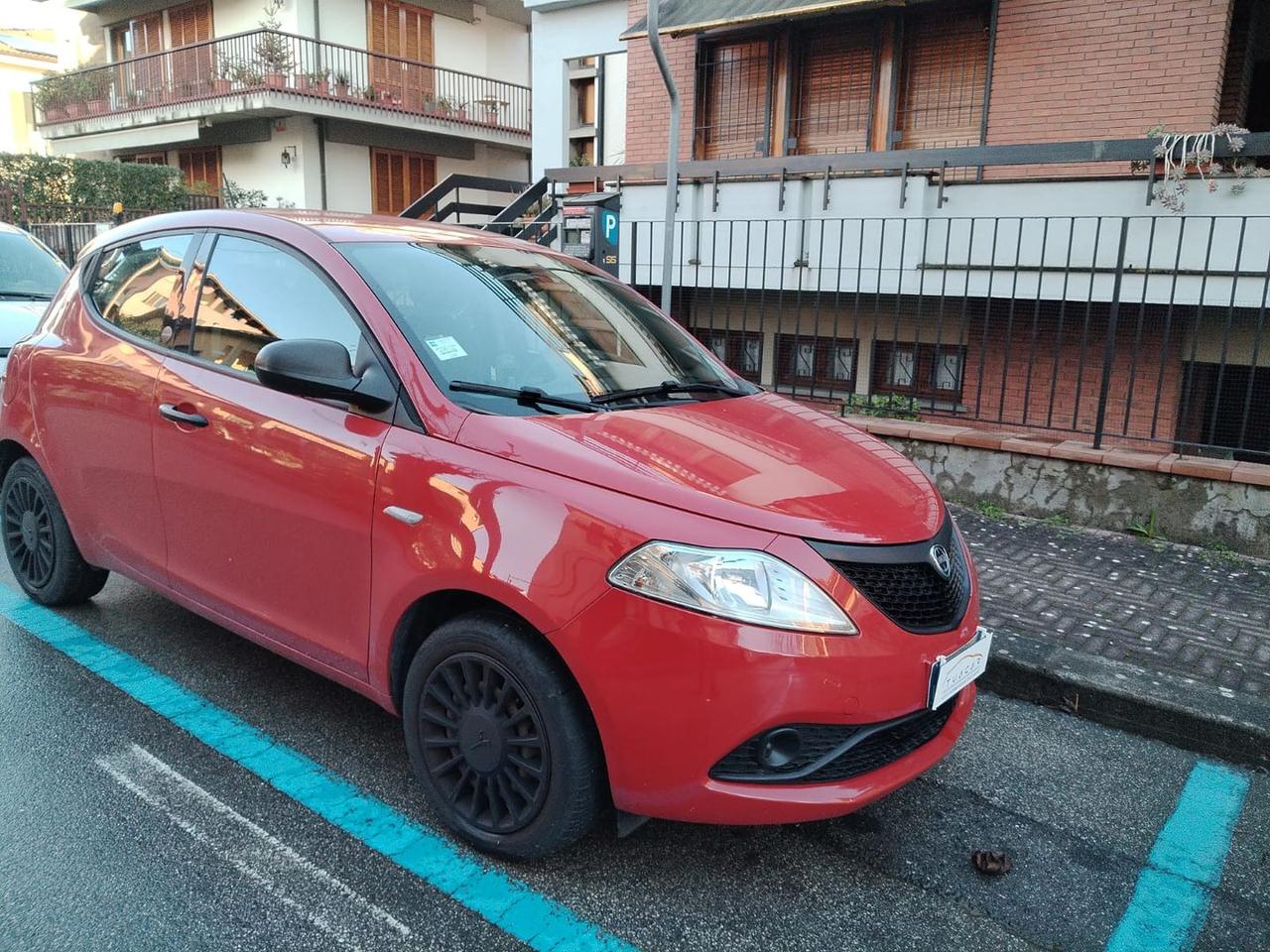 Lancia Ypsilon Silver 1.0 FireFly MHEV