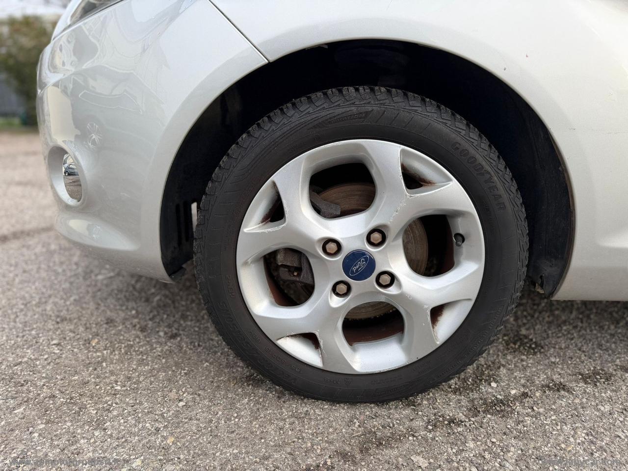 FORD Fiesta 1.2 60 CV 5p. Titanium