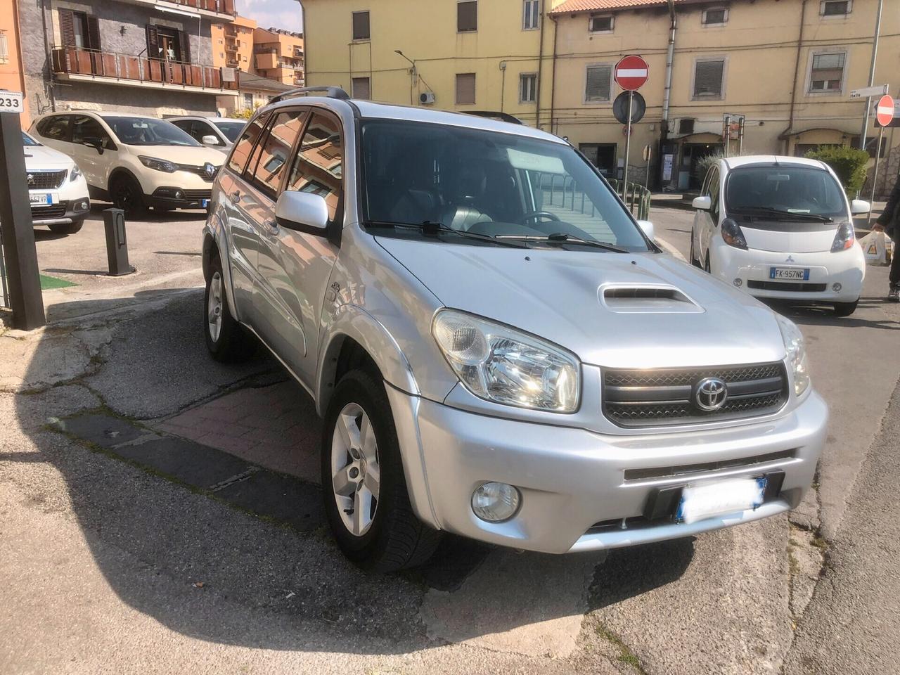 Toyota RAV 4 RAV4 2.0 Tdi D-4D ISCRITTA ASI TETTO APRIBILE