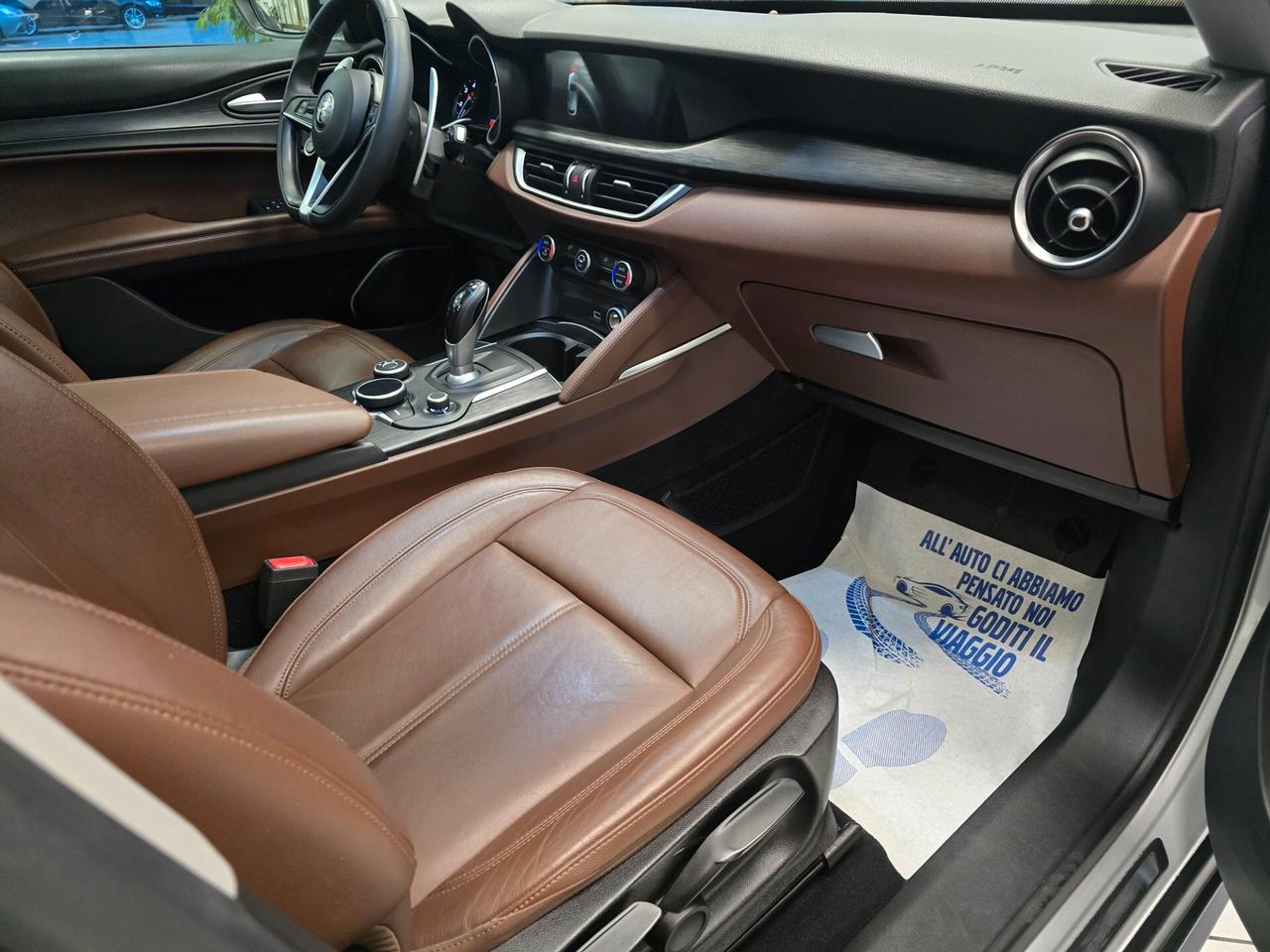 Alfa R. Stelvio 2.2 Turbodiesel 210 CV AT8 Q4 Super