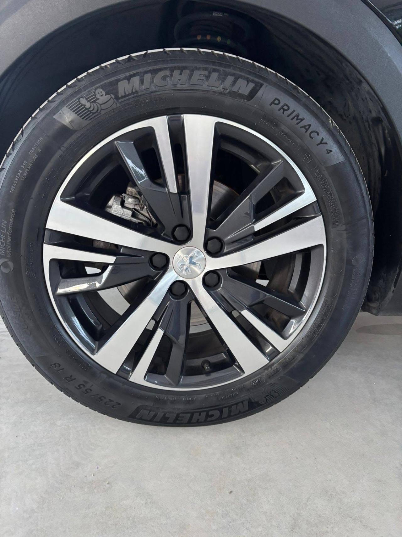 Peugeot 3008 BlueHDi 130 S&S Allure
