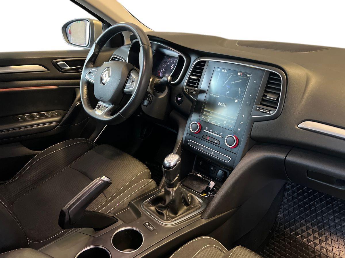 RENAULT Megane IV 2016 Sporter - Megane Sporter 1.5 blue dci Duel2 115cv my19