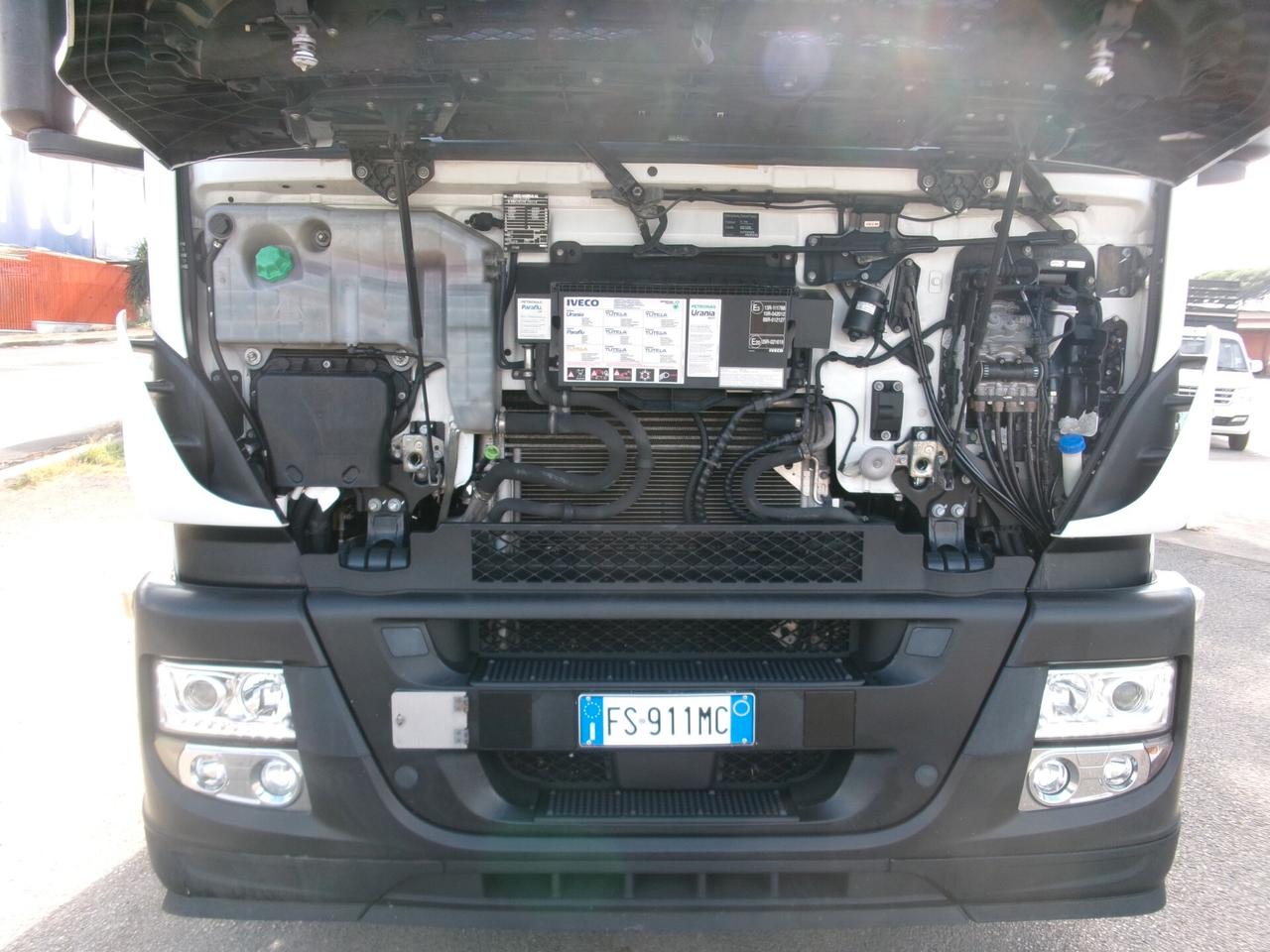 Iveco STRALIS AT 460 E6 MANAULE ZF TRATTORE PER SEMIRIMORCHIO 650000 KM